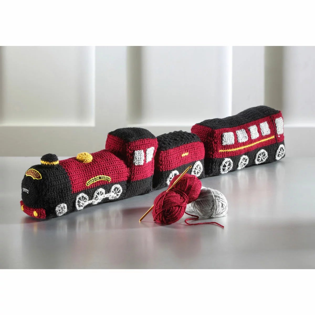Harry Potter Crochet Kit in 2 Options: Night Bus or Hogwarts Express, view 22