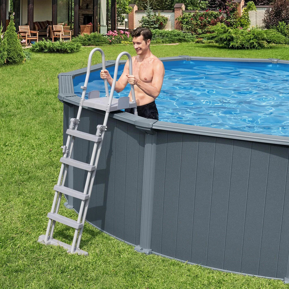 Bestway® Hydrium™ 18ft (5.4m) Round Steel Wall Above Ground Pool Set
