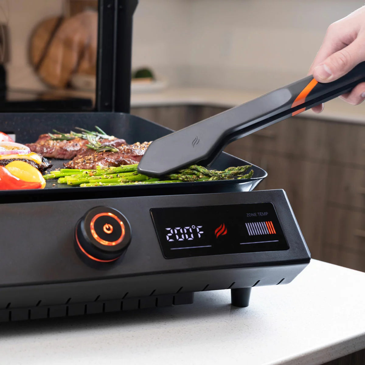 Blackstone E-Series 17" Tabletop Electric Griddle with Hood