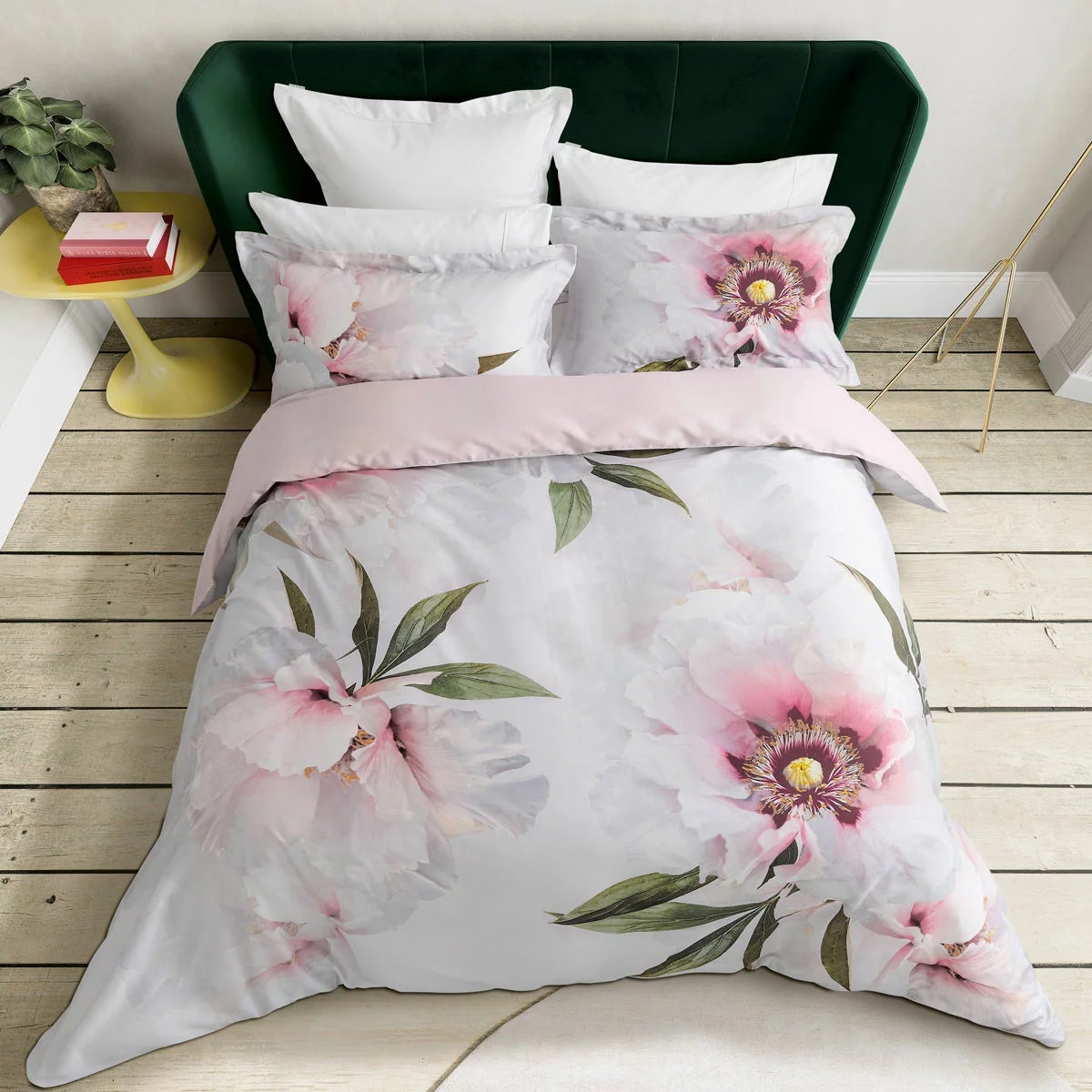 Ted Baker Double Duvet Cover Set in 4 Designs, view 25