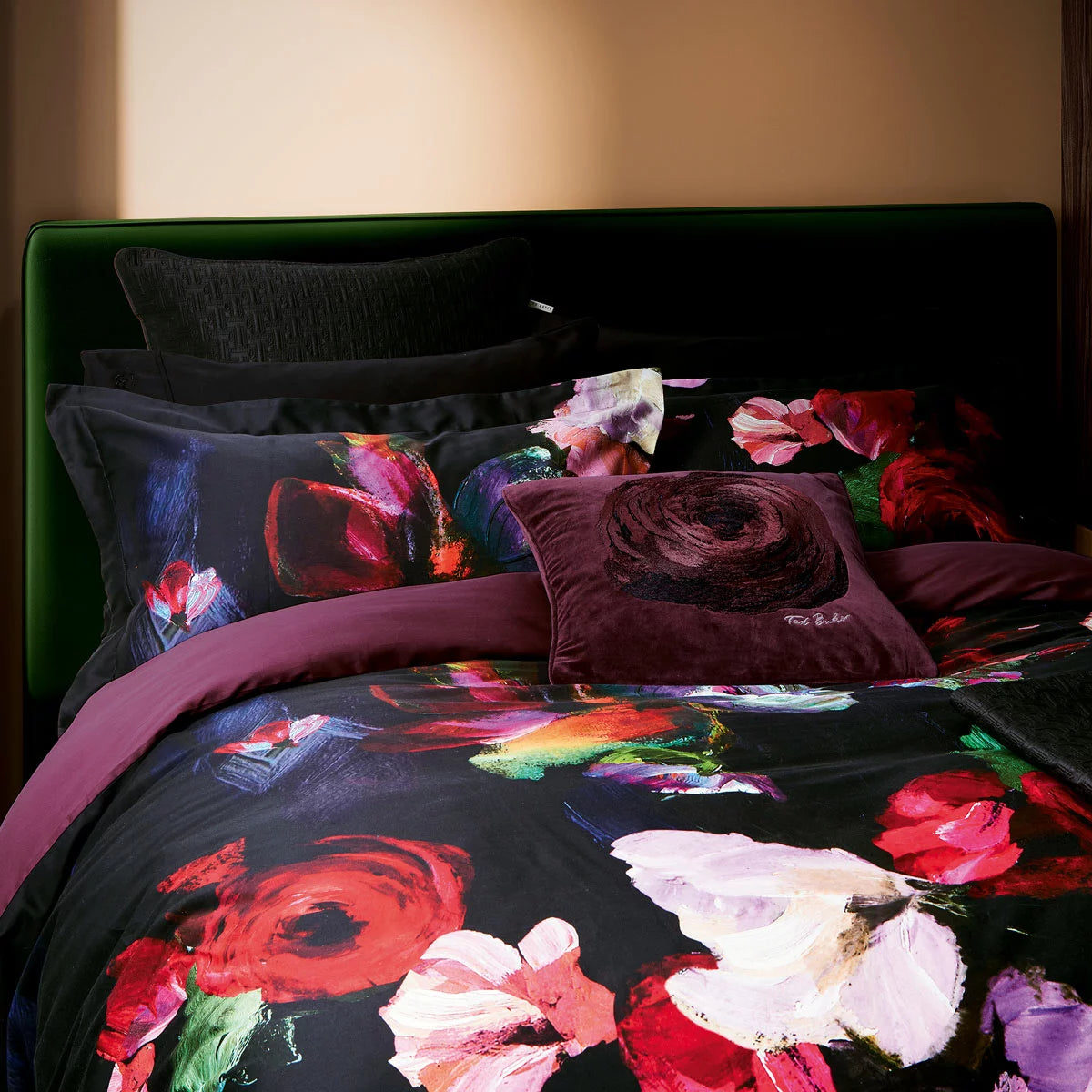 Ted Baker King Duvet Set in 2 Designs, view 7