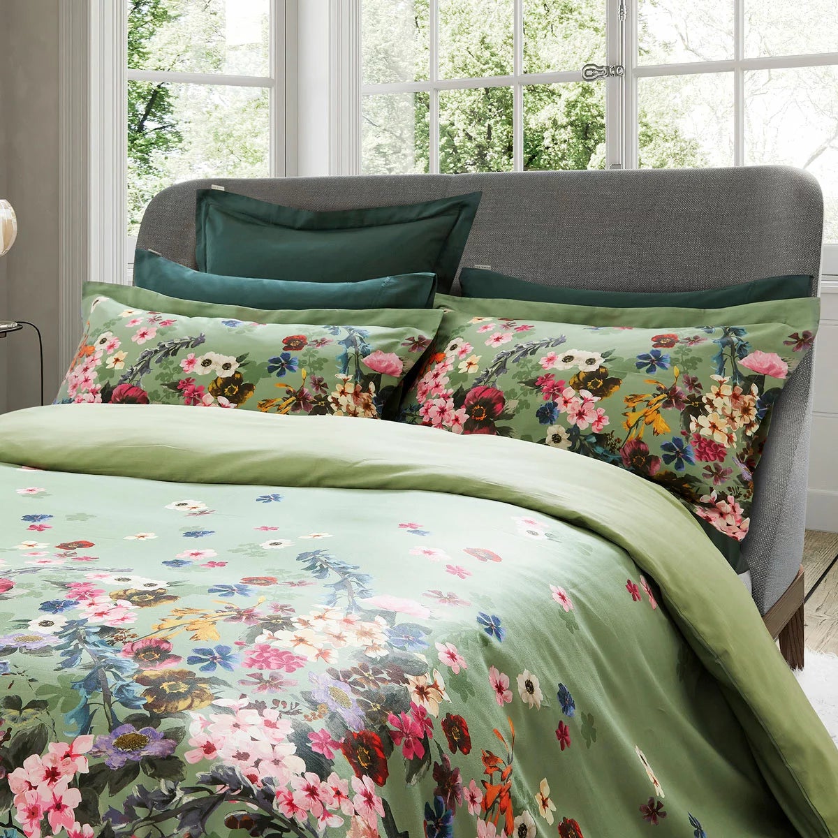 Ted Baker Super King Duvet Set in 4 Designs, view 19