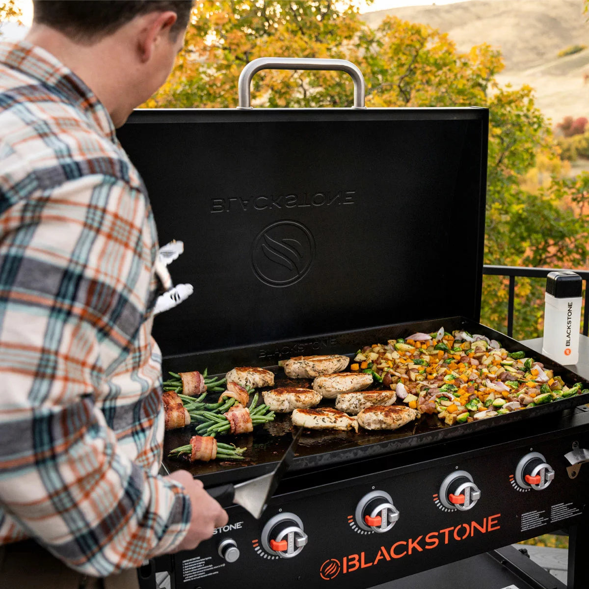 Blackstone 36" Griddle Gas Barbecue with Hood