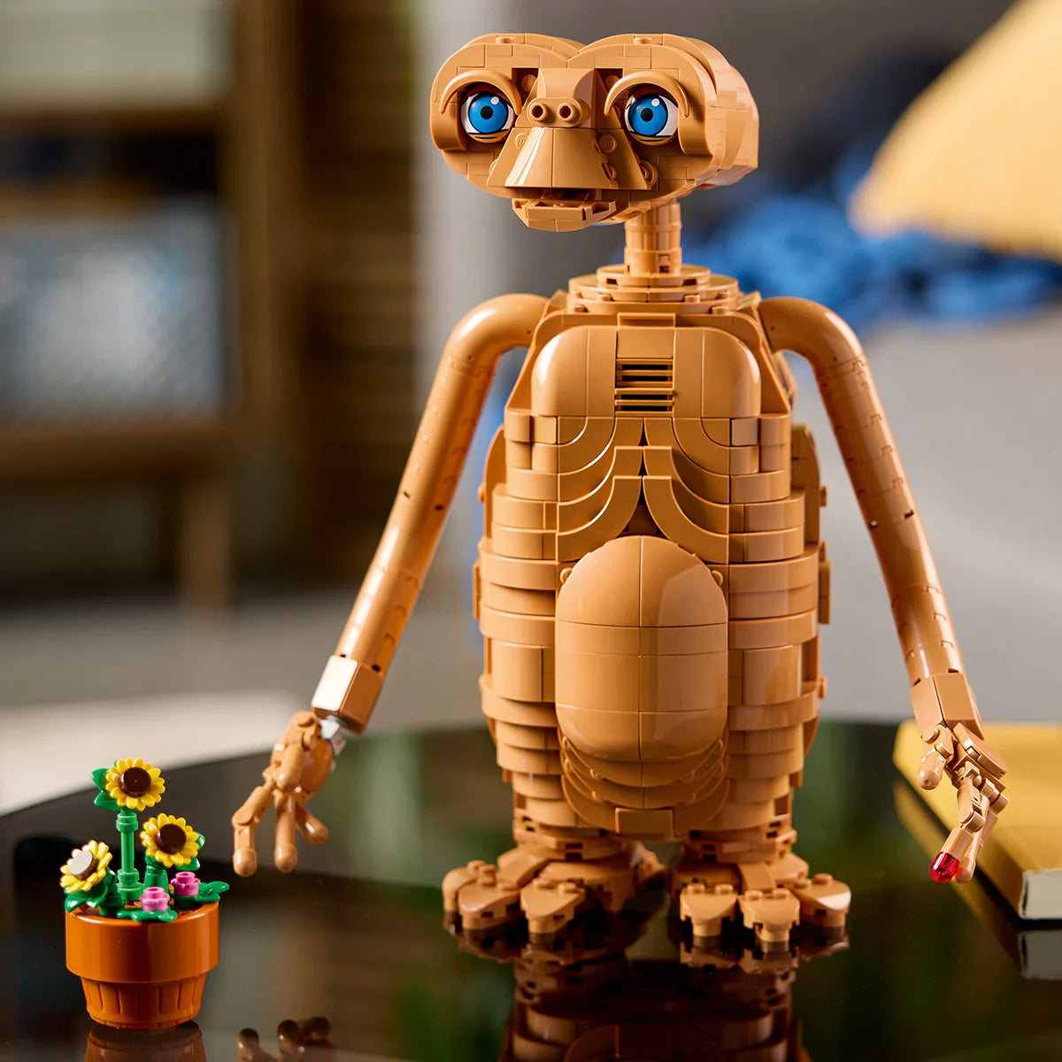 LEGO Ideas ET: The Extra-Terrestrial - Model 21370 (18+ Years), view 4