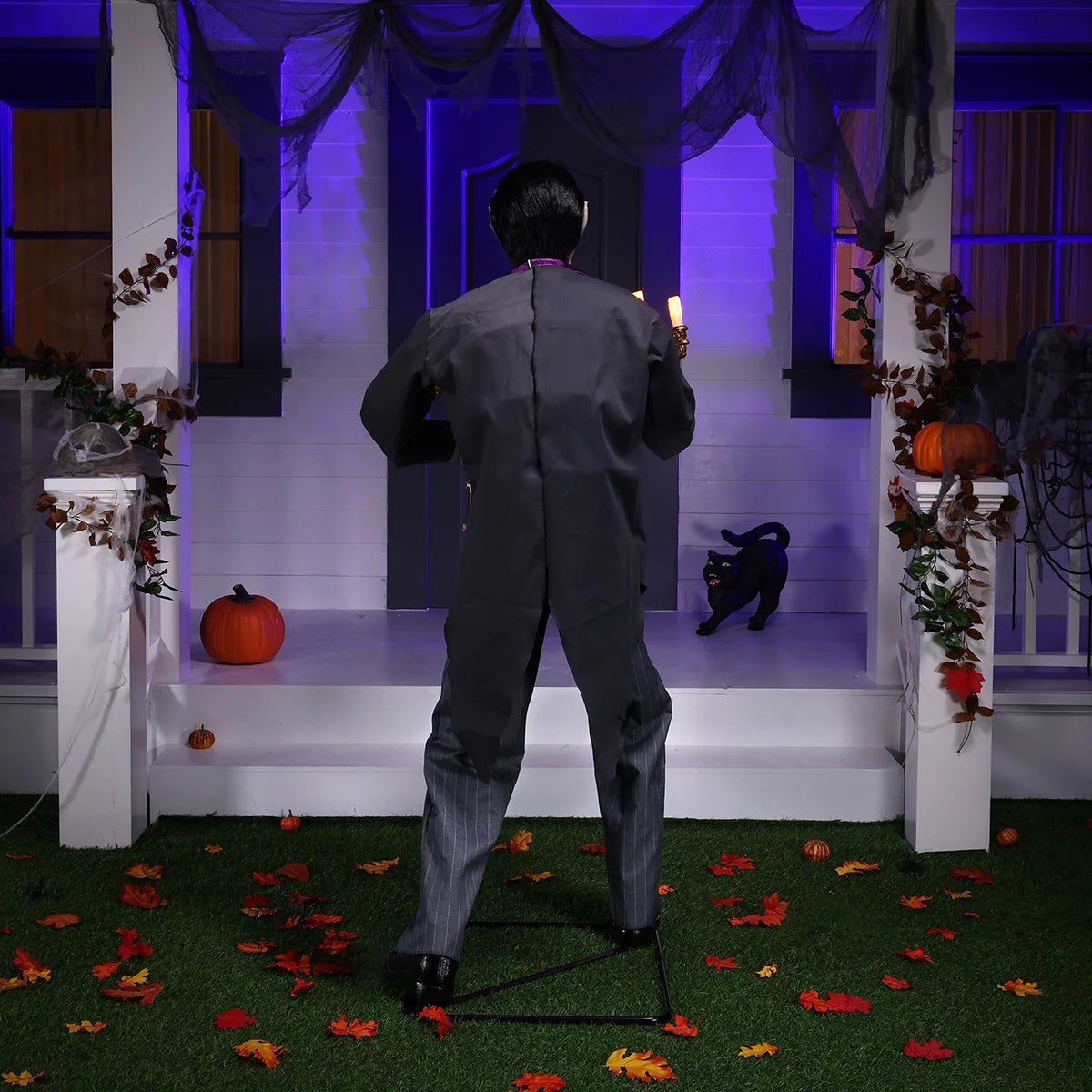 Halloween 6ft (1.82m) Animated Butler, view 5
