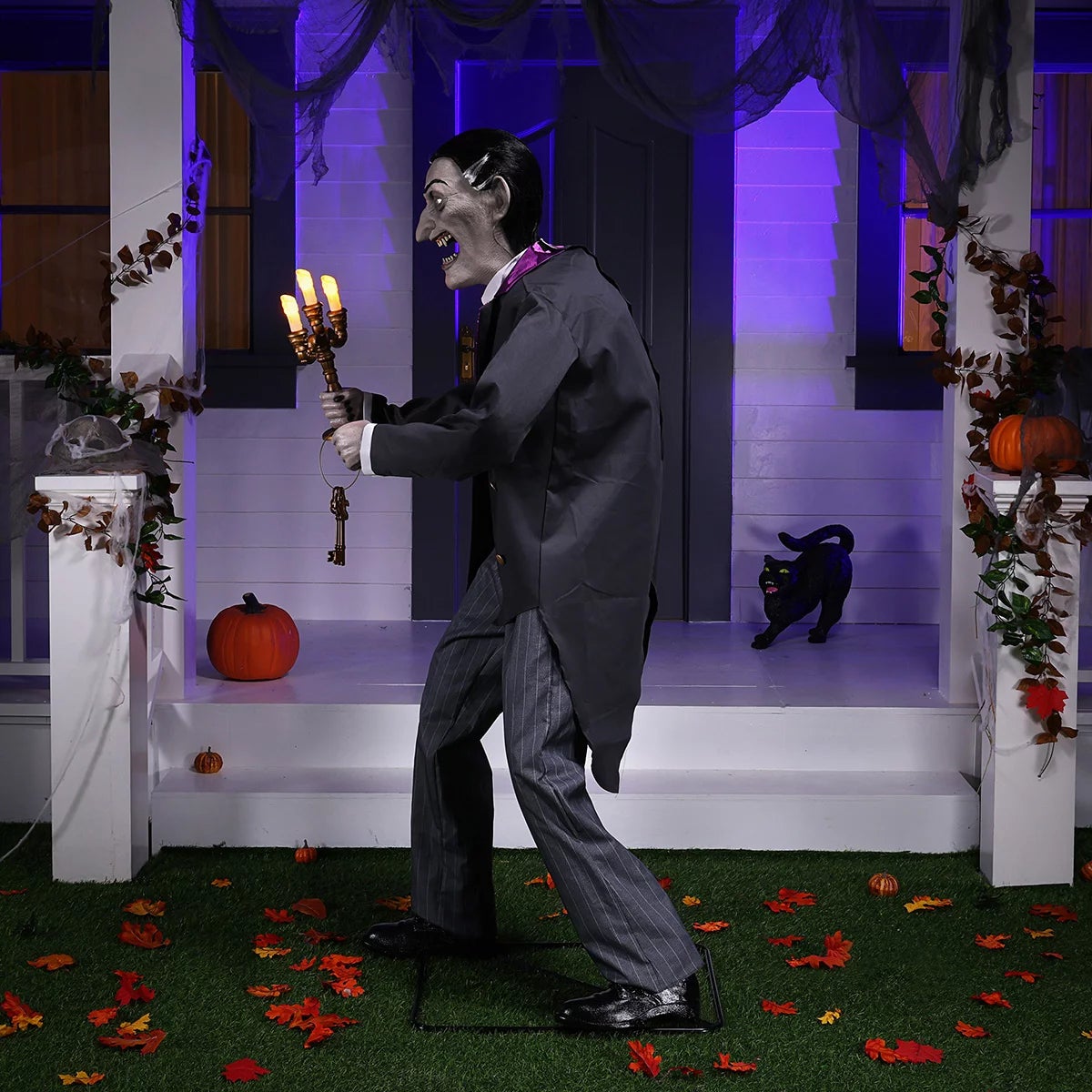 Halloween 6ft (1.82m) Animated Butler, view 4