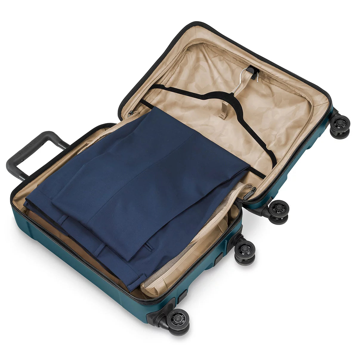 Briggs & Riley Torq Domestic 56cm Carry On Spinner