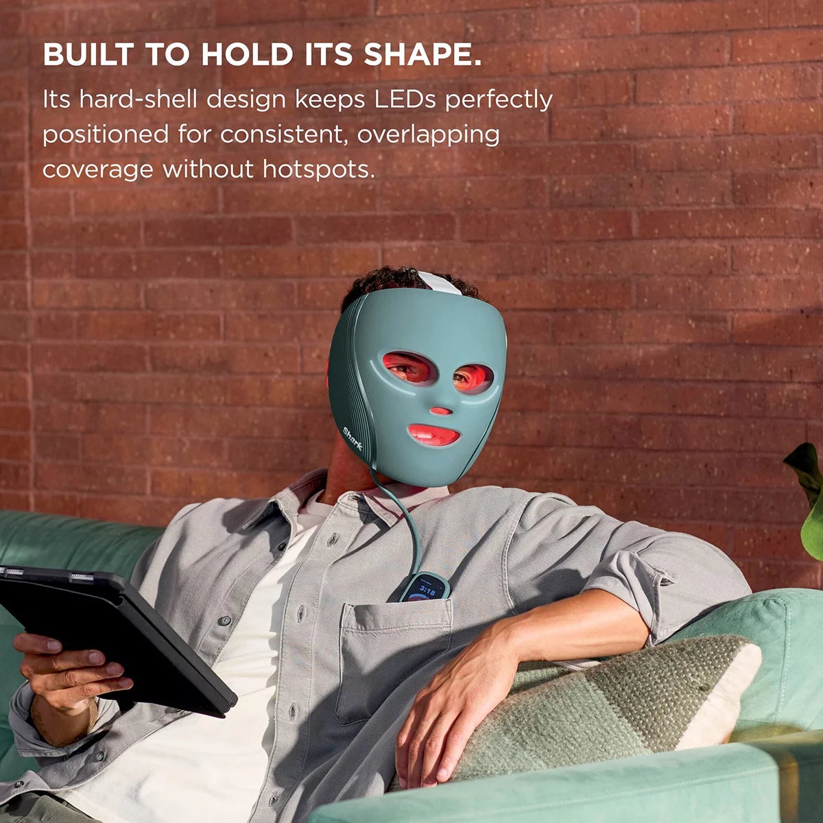 Shark FW312UKPL CryoGlow Under-Eye Cooling & LED Anti-Ageing & Blemish Repair Mask in Lilac Chill, view 7