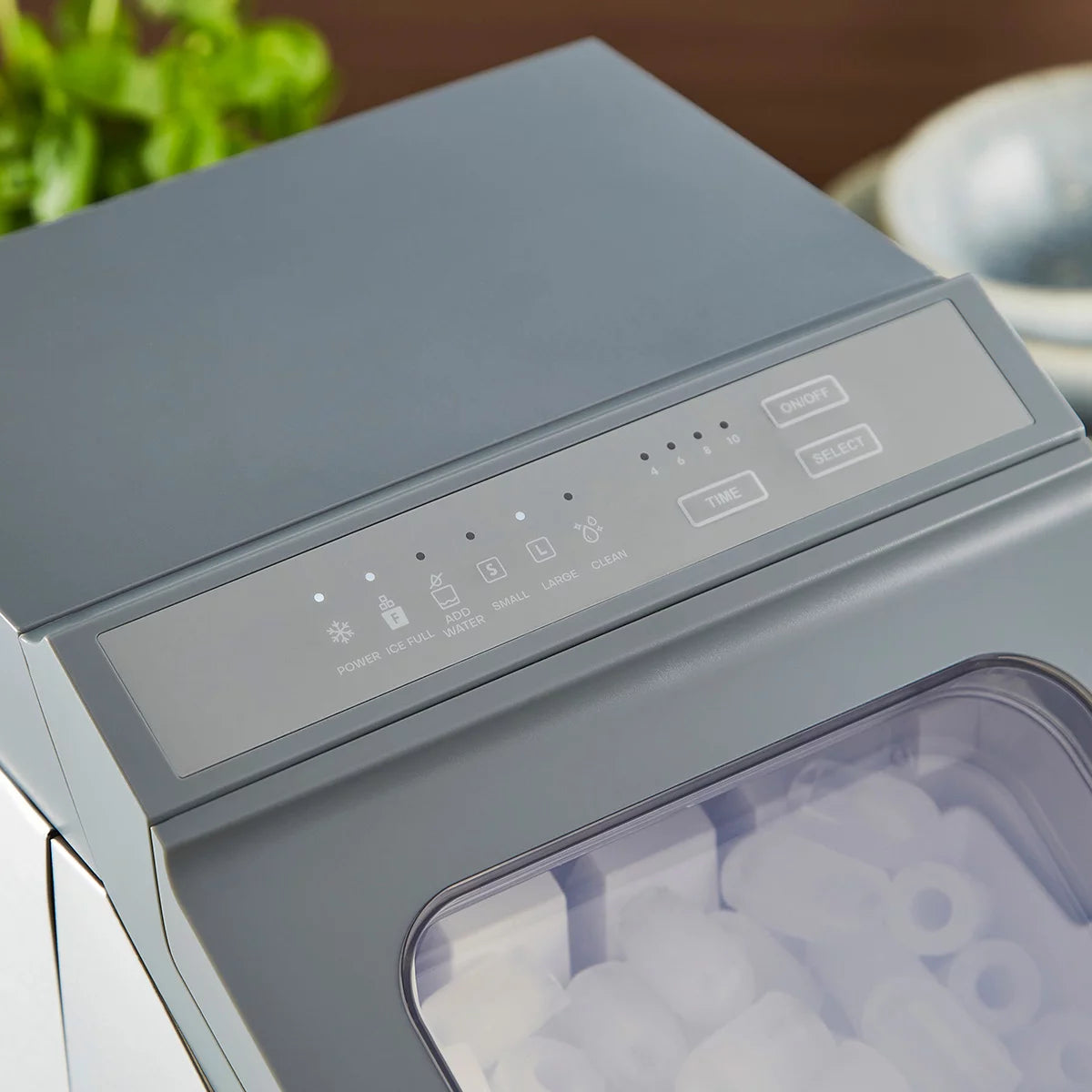 Morphy Richards FrostPro 15kg Bullet Ice Maker in Silver