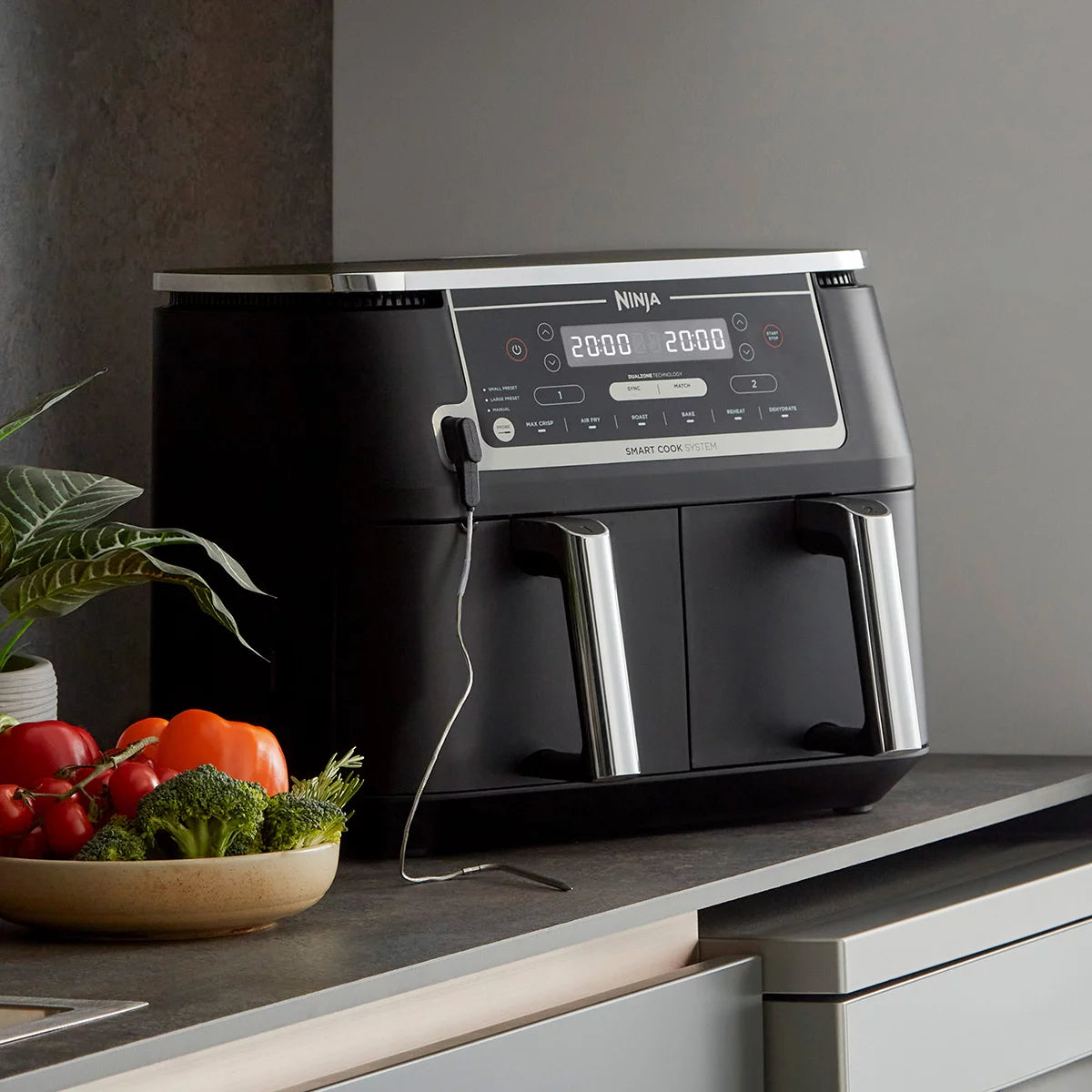 Ninja AF451UK Foodi MAX Dual Zone Air Fryer with Smart Cook System in Black, view 7
