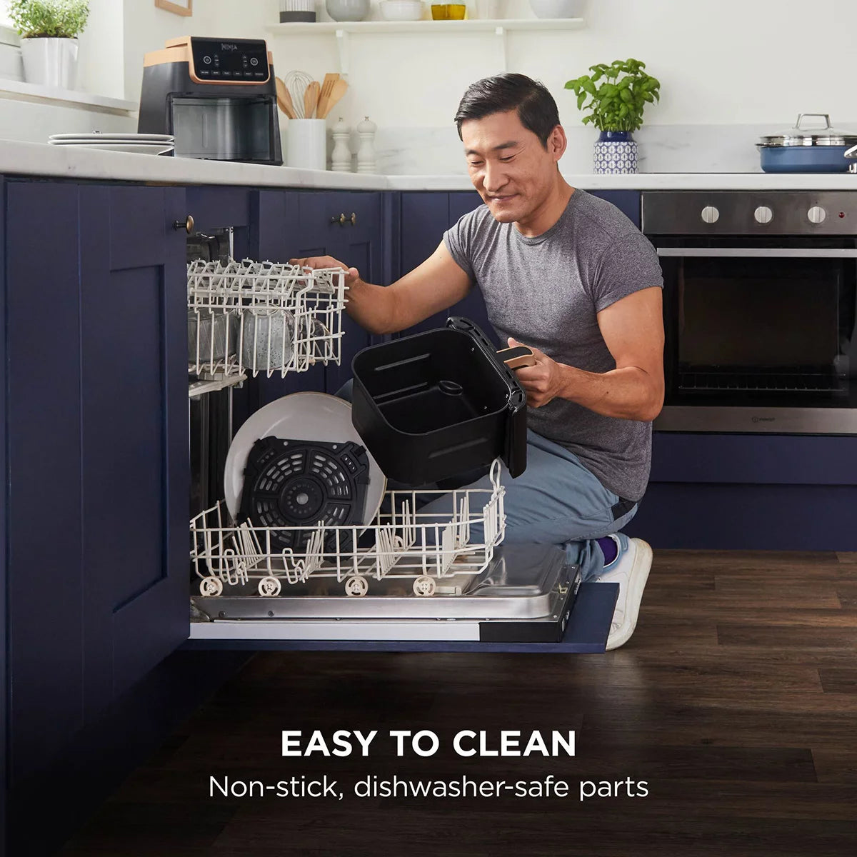 Ninja AF180UKBRN 6.2L Air Fryer MAX Pro in Black