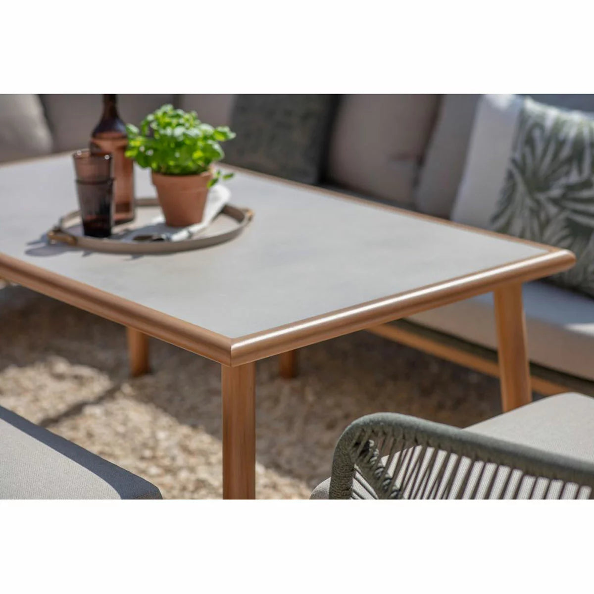 Bramblecrest Helsinki 4 Piece L-Shaped Patio Dining Set, view 4