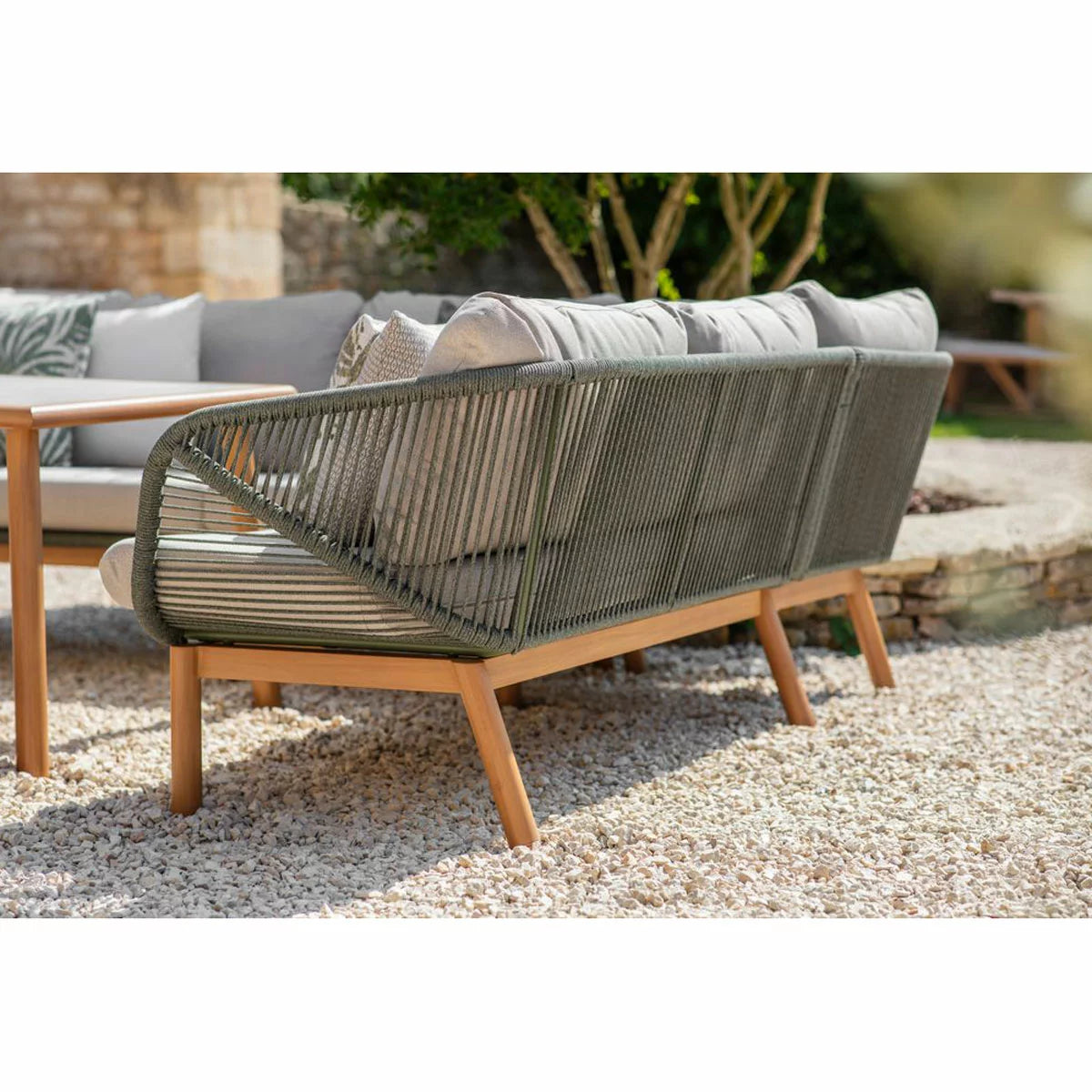 Bramblecrest Helsinki 4 Piece L-Shaped Patio Dining Set, view 6