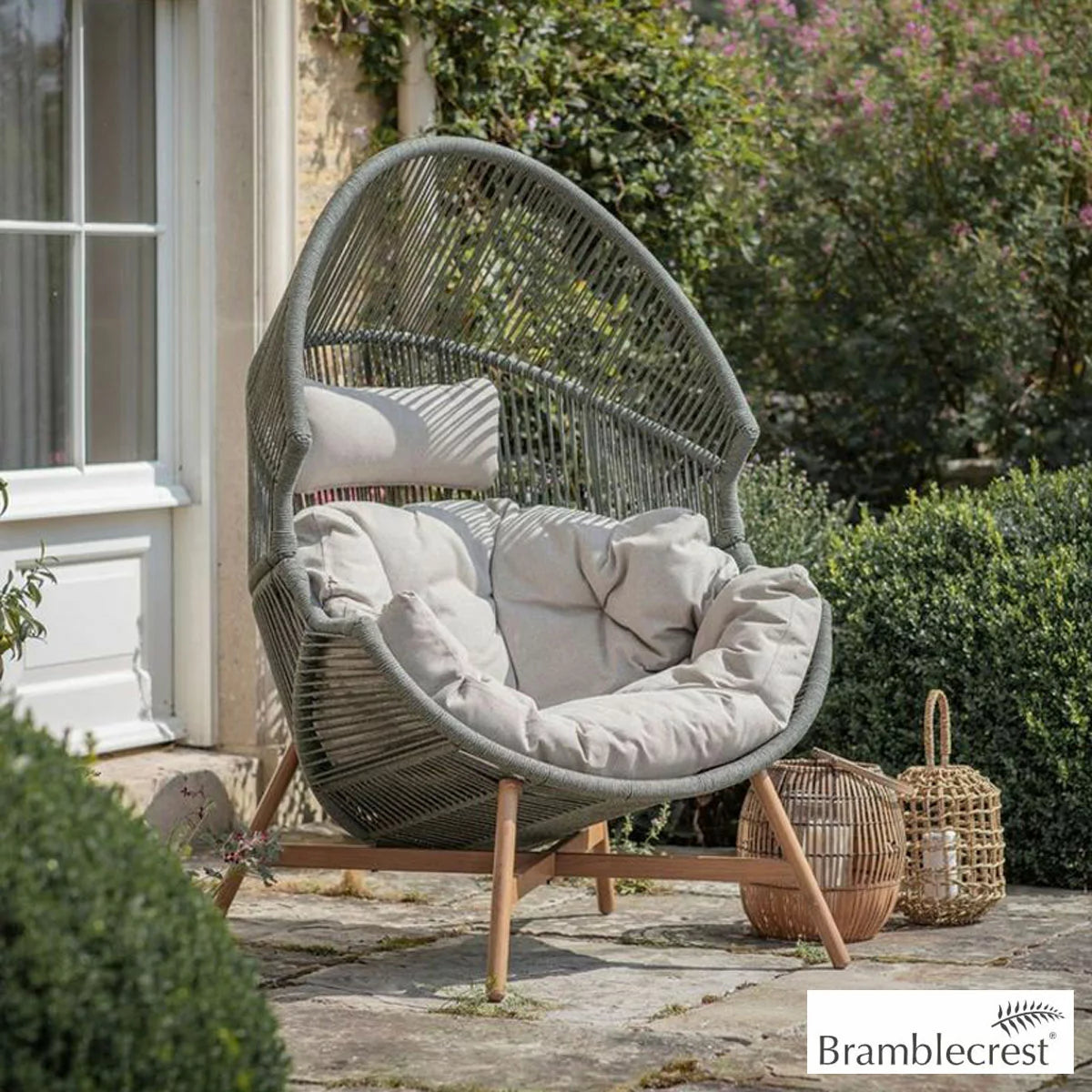 Bramblecrest Helsinki Cocoon Chair