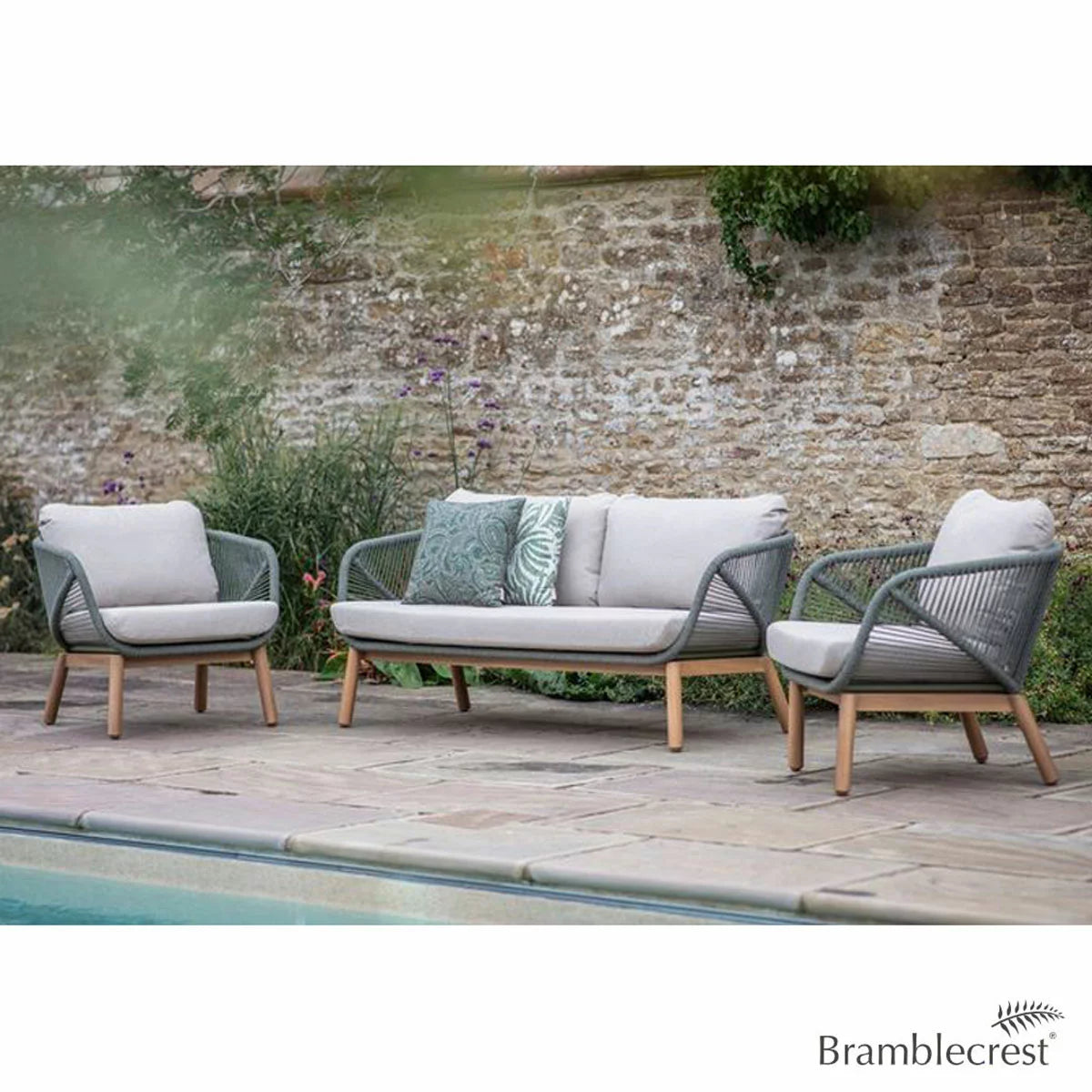 Bramblecrest Helsinki 4 Piece Deep Seating Set