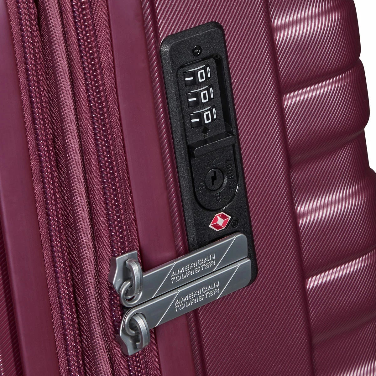 American Tourister Powerstack 3 Piece Luggage Set Spinner Case, view 17