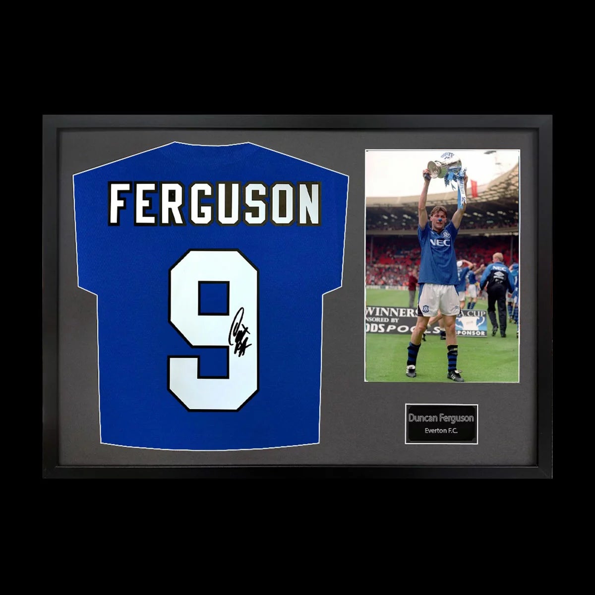 Duncan Ferguson Signed Framed Everton Football shirt including 1 Photo in 2 Options: White or Black Mount, view 2