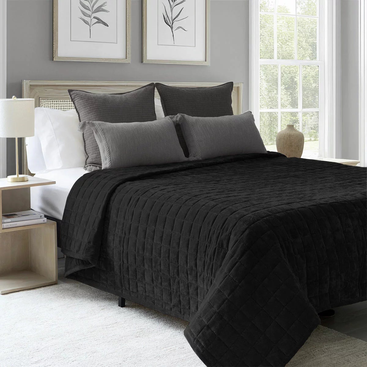 Safdie Crushed Velvet Throw, 234 x 244 cm, view 4