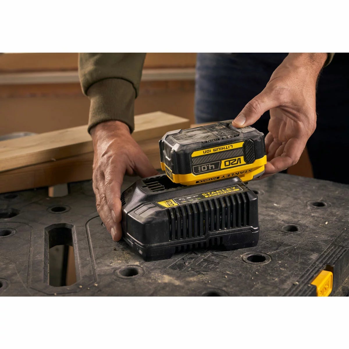 Stanley Fatmax 18V Cordless Reciprocating Saw With 4Ah Battery and Charger, view 6