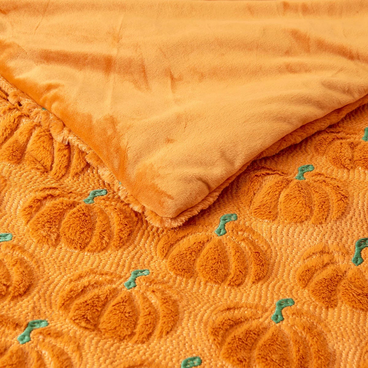 Ashford Home Embroidered Halloween Throw In 3 Designs, 152 x 178 cm, view 4