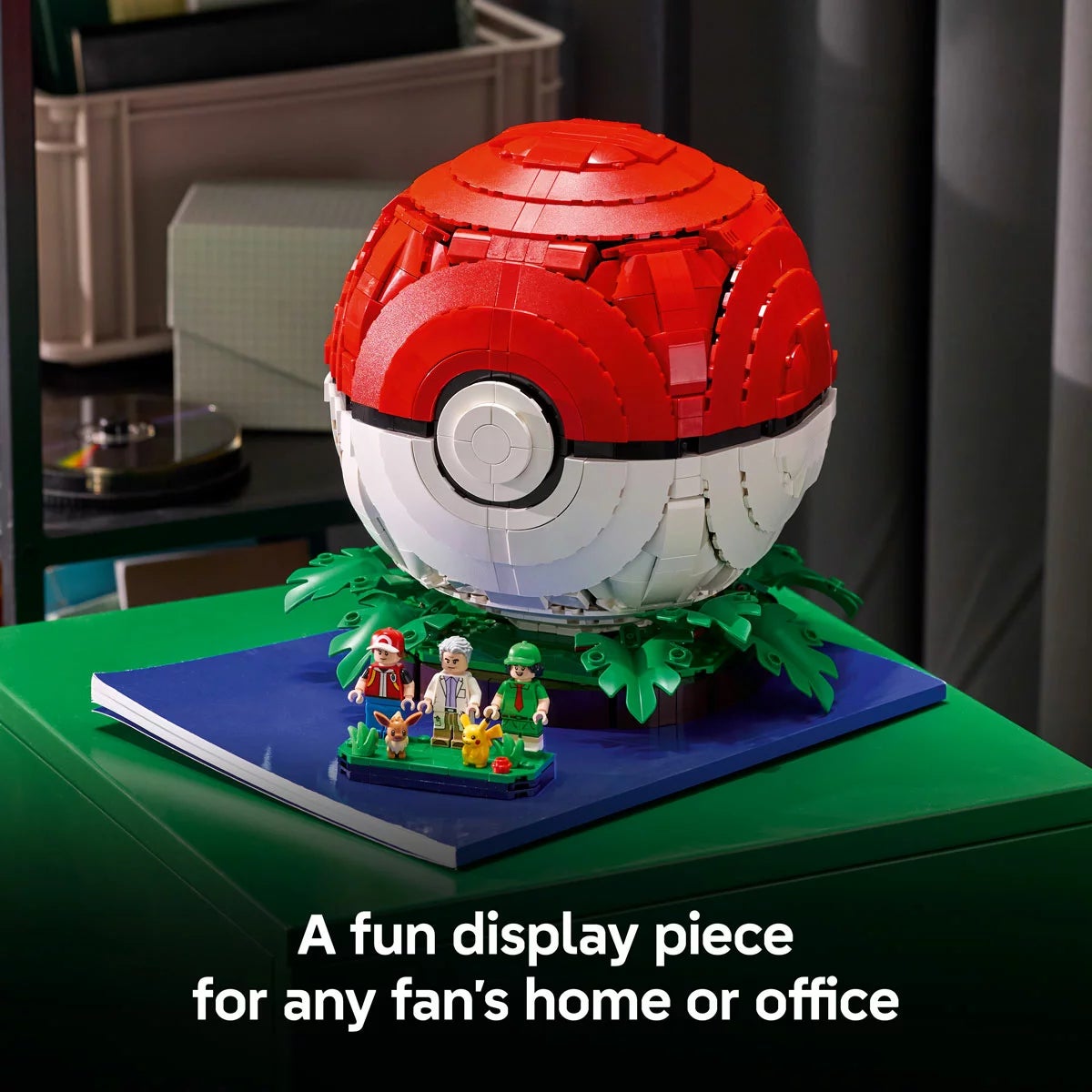 LEGO Pokémon Iconic Trainer Moments Poké Ball - Model 72154 (18+ Years), view 4