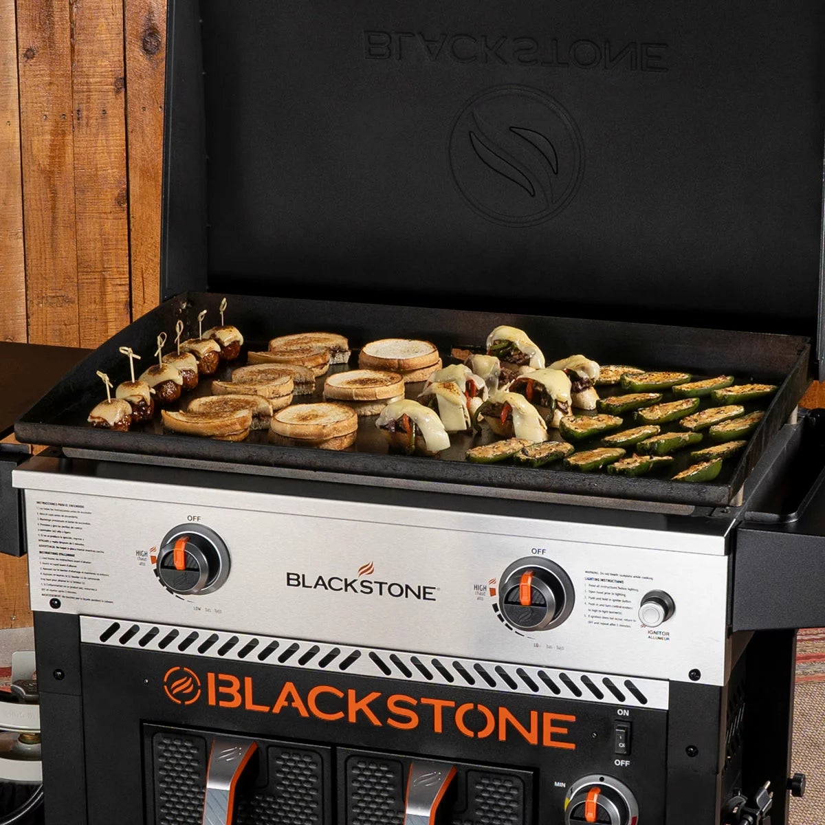 Blackstone 28" Griddle Gas Barbecue with Airfyer, view 2