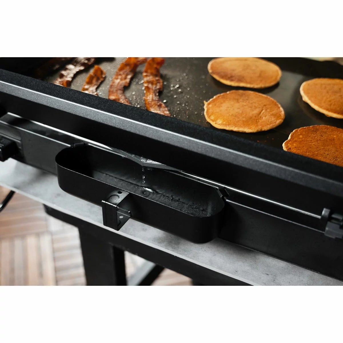 Blackstone E-Series 17" Tabletop Electric Griddle with Hood, view 4