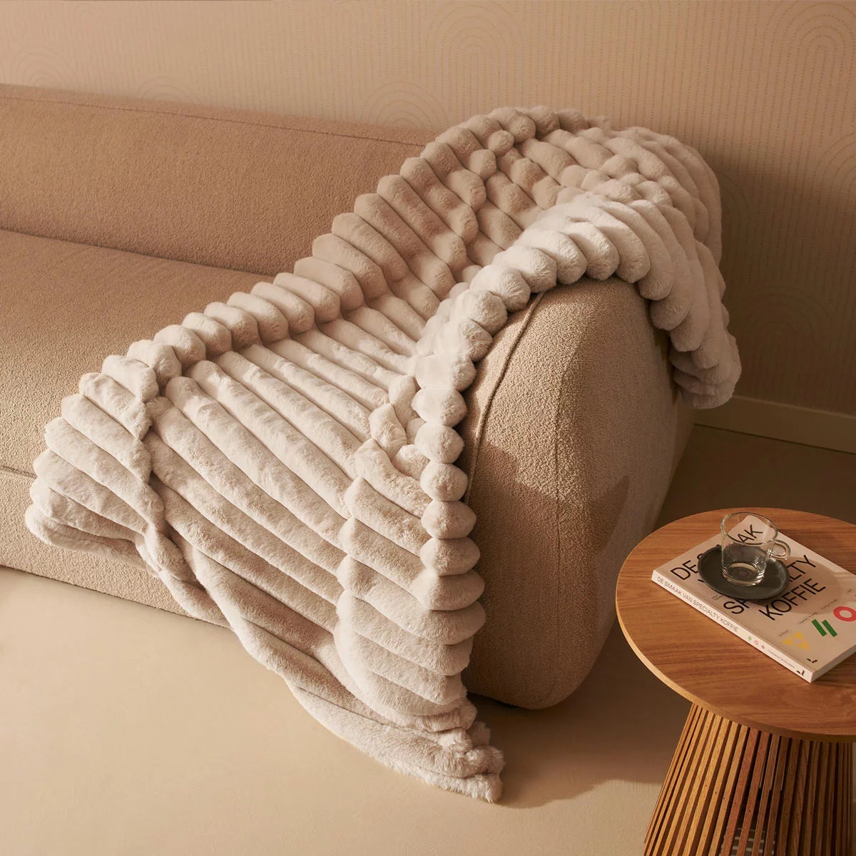 Duux Yentl Heated Faux Fur Overblanket, 200 x 200 cm, view 20