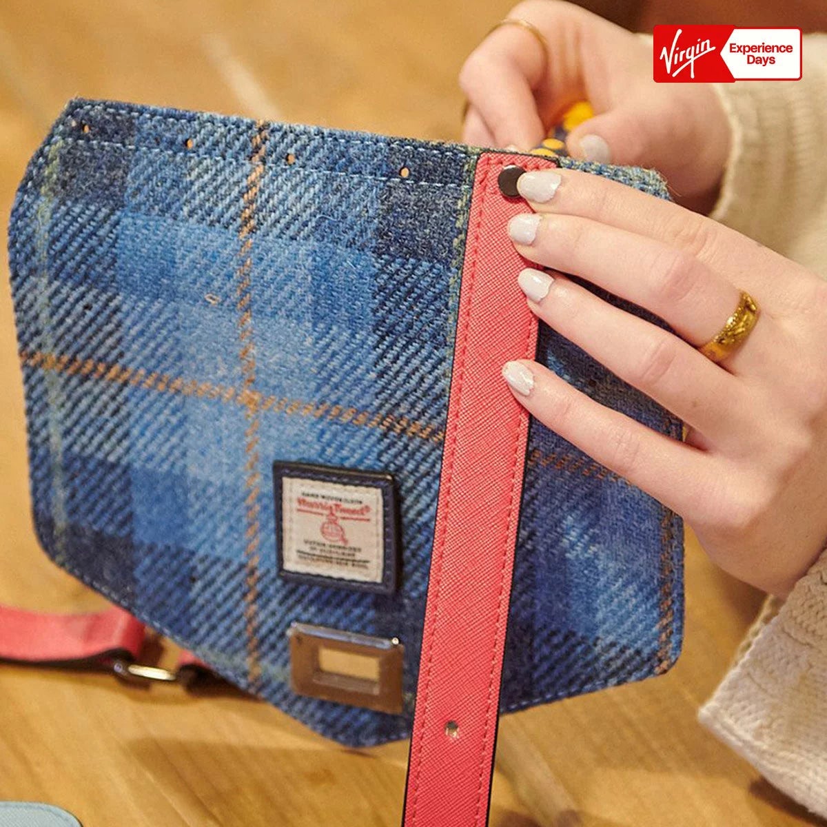 Virgin Experience Days Islander Workshop Create Your Own Tweed® Handbag, view 2