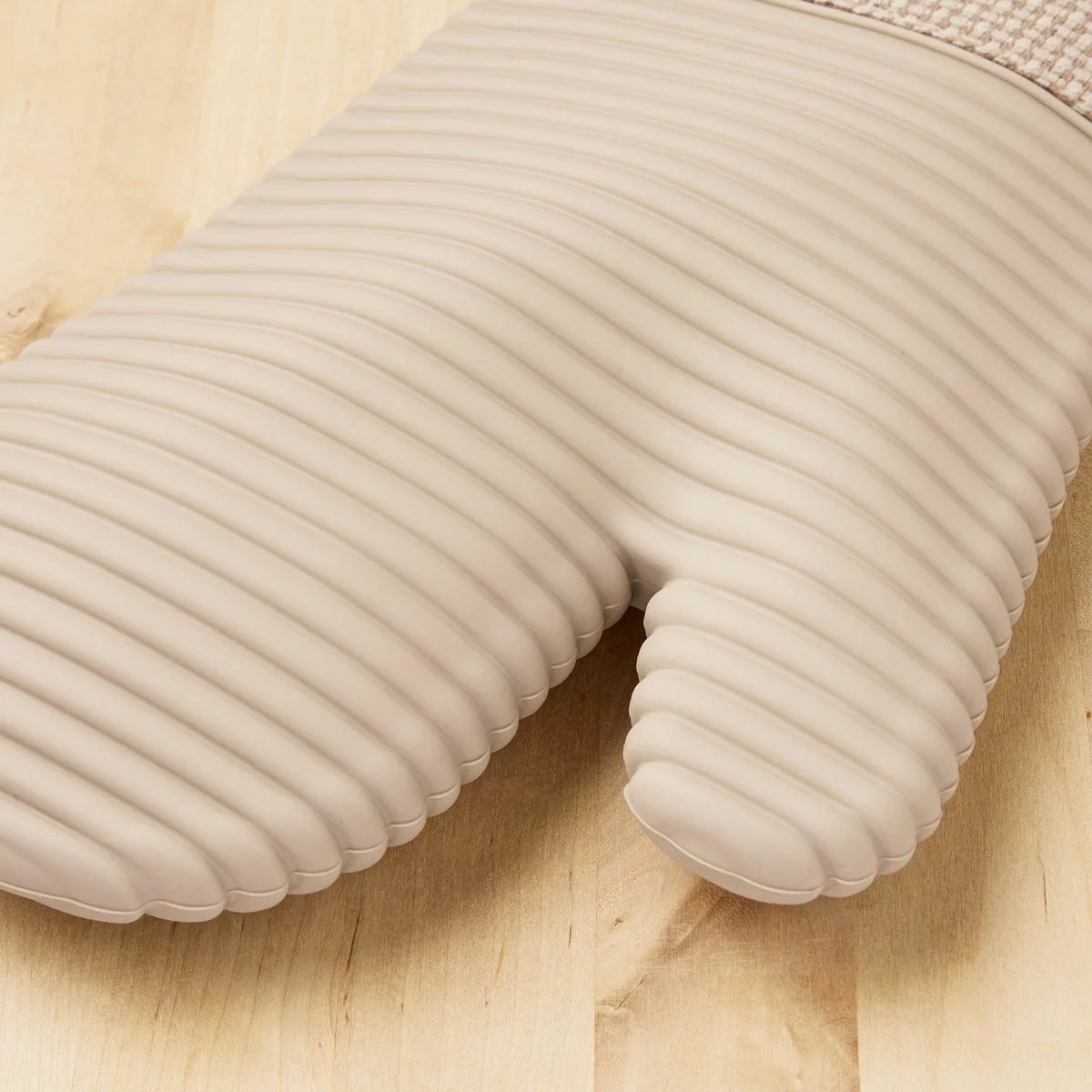 KitchenAid Pot Holder and Mini Mitt Set 4 Pack, view 4