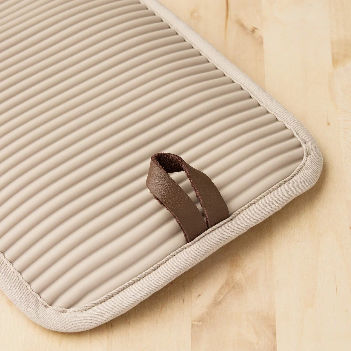 KitchenAid Pot Holder and Mini Mitt Set 4 Pack, view 12