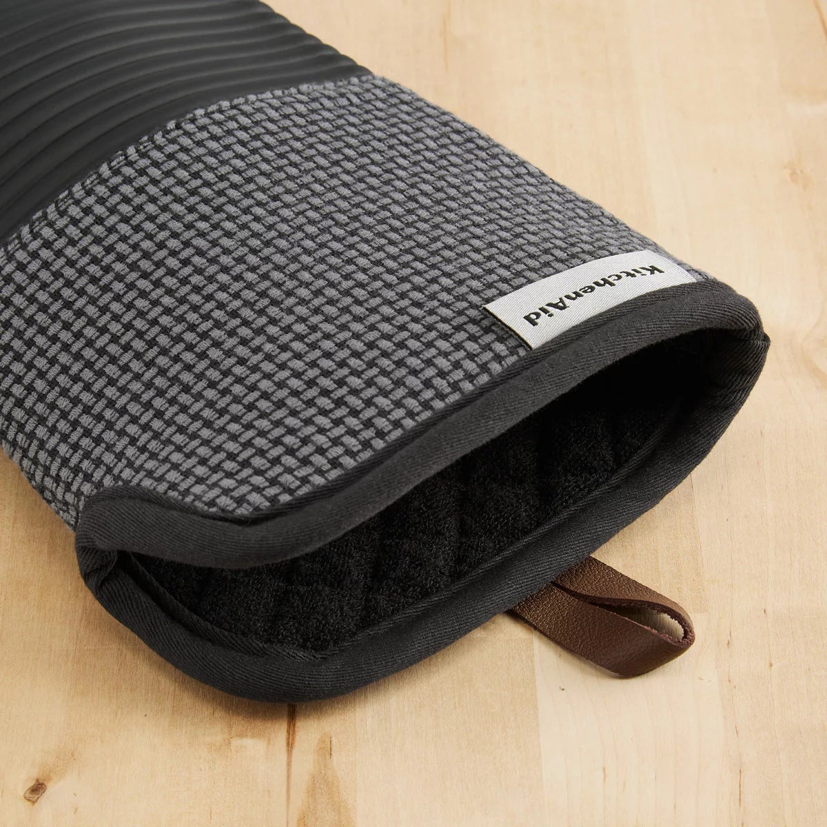 KitchenAid Pot Holder and Mini Mitt Set 4 Pack, view 18