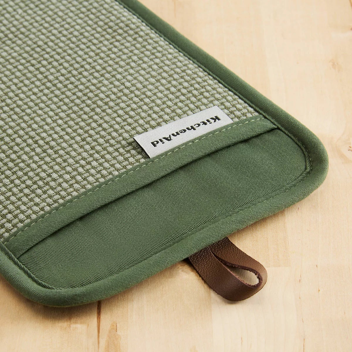 KitchenAid Pot Holder and Mini Mitt Set 4 Pack, view 27