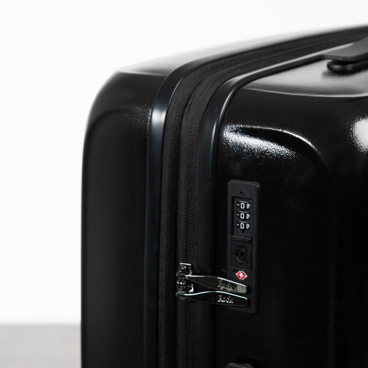 Rock Legacy Hardside Suitcase 3 Piece Set, view 9