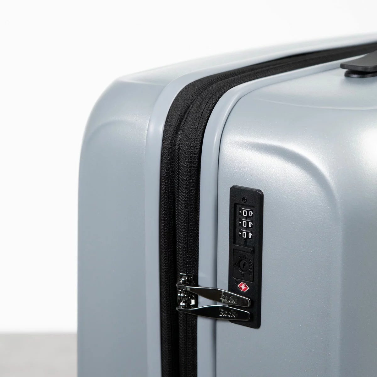 Rock Legacy Hardside Suitcase 3 Piece Set, view 30