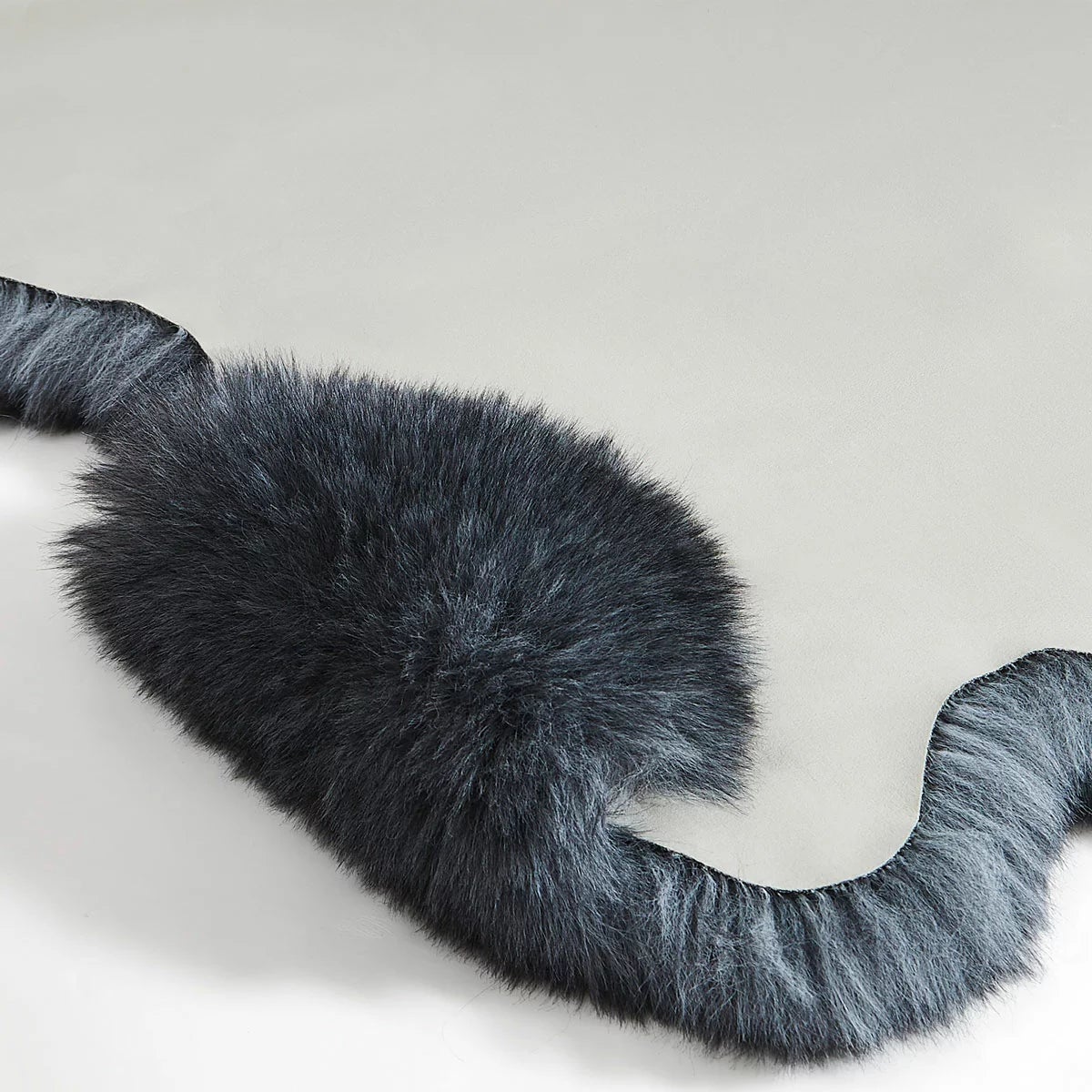 Mon Chateau Faux Fur Quad Rug, 180 x 110 cm, view 10