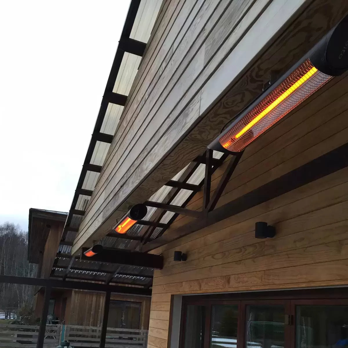 Veito Blade S2500 Indoor And Outdoor Carbon Infrared Heater