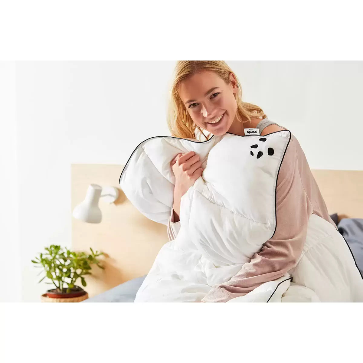 Panda The Cloud Bamboo 10.5 Tog All Seasons Duvet in 4 Sizes