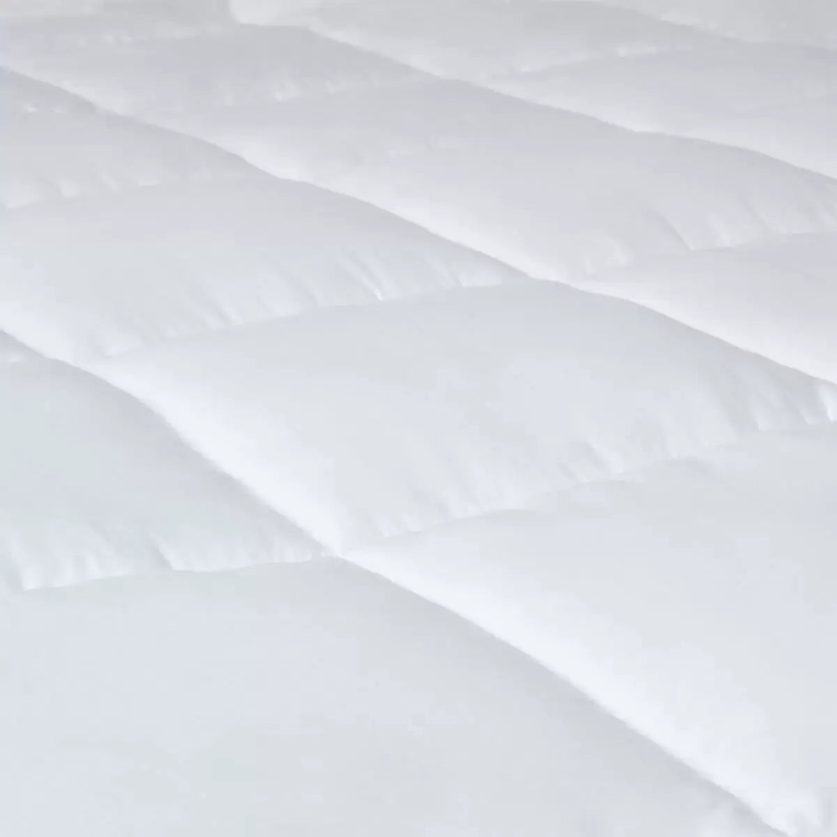 Panda The Cloud Bamboo 10.5 Tog All Seasons Duvet in 4 Sizes