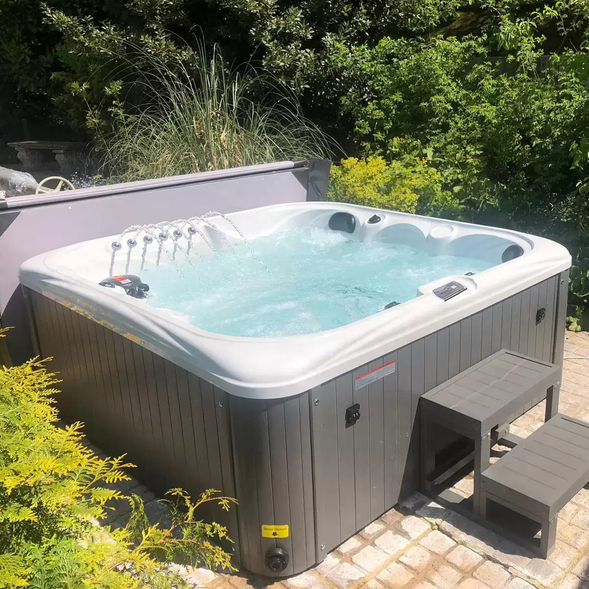 Hot Tub Master Sunshine Bay 40-Jet 6 Person Hot Tub - Delivered and Installed