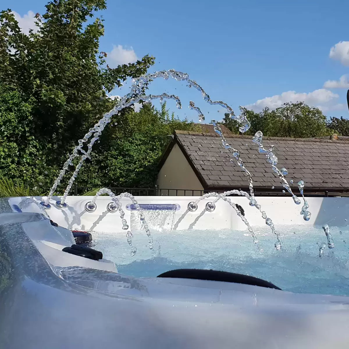 Blue Whale Spa Zuma X Max 112-Jet 6 Person Hot Tub - Delivered and Installed, view 6