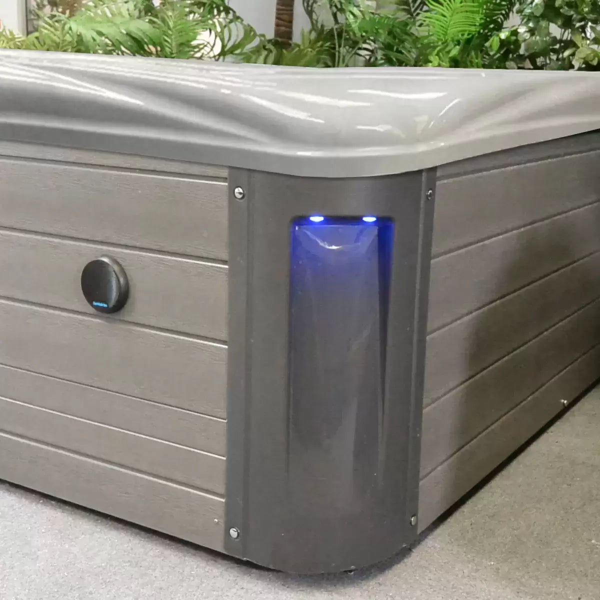 Blue Whale Spa Zuma X Max 112-Jet 6 Person Hot Tub - Delivered and Installed, view 7