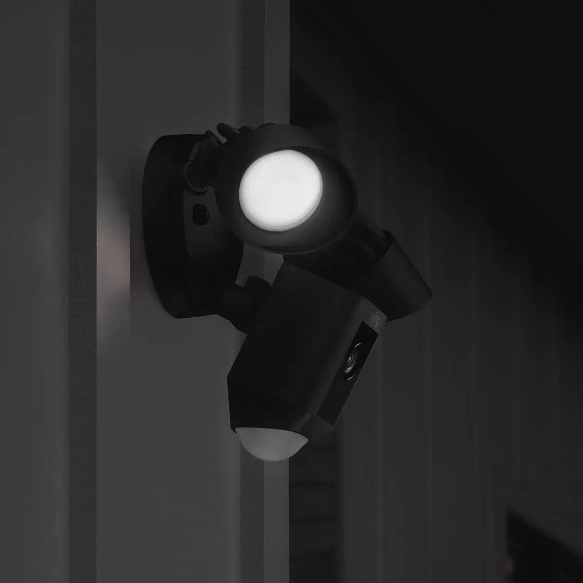 Ring Hardwired Floodlight Cam Plus in Black