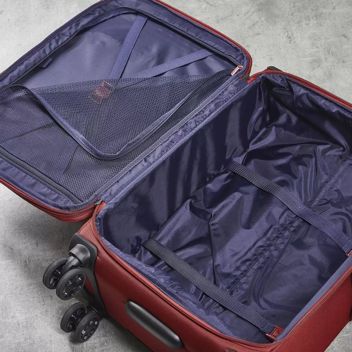 Rock Georgia 4 Piece Softside Luggage Set, view 6